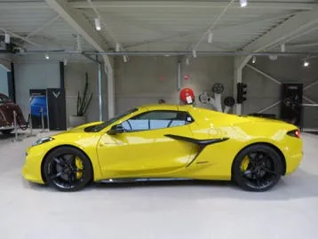Chevrolet Corvette 2025 photo 3