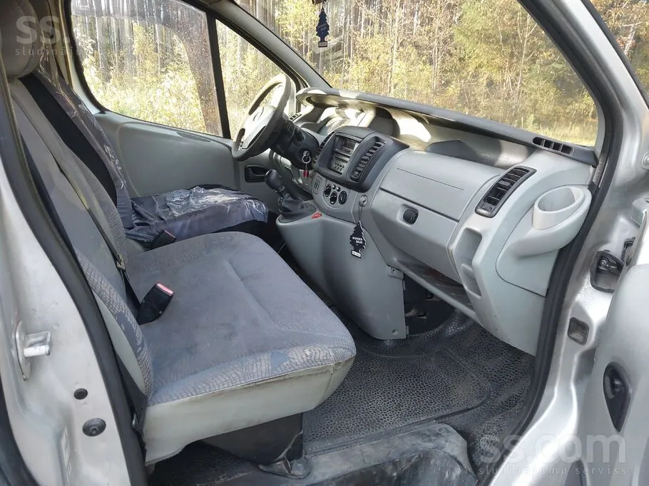 Renault Trafic 2003 photo 5