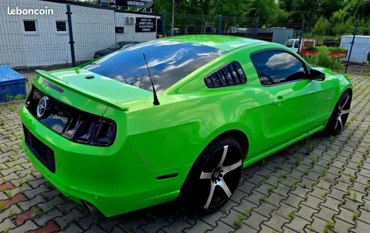 Ford Mustang 2013 photo 3