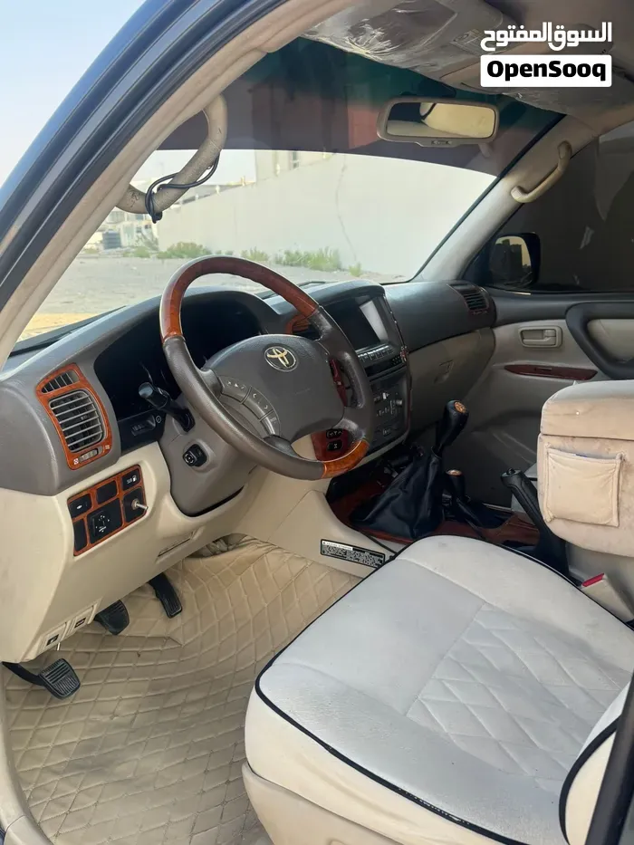 Toyota Land Cruiser 2006 photo 3