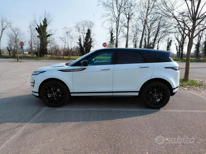 Land Rover Evoque 2019 photo 2