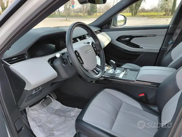 Land Rover Evoque 2019 photo 5