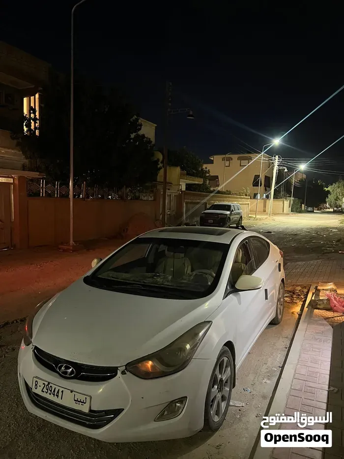 Hyundai Elantra 2014 photo 4