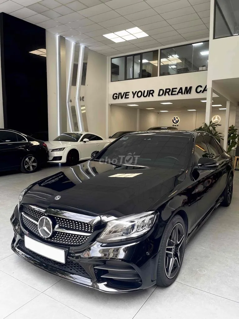 Mercedes-Benz C-Class 2020 photo 2