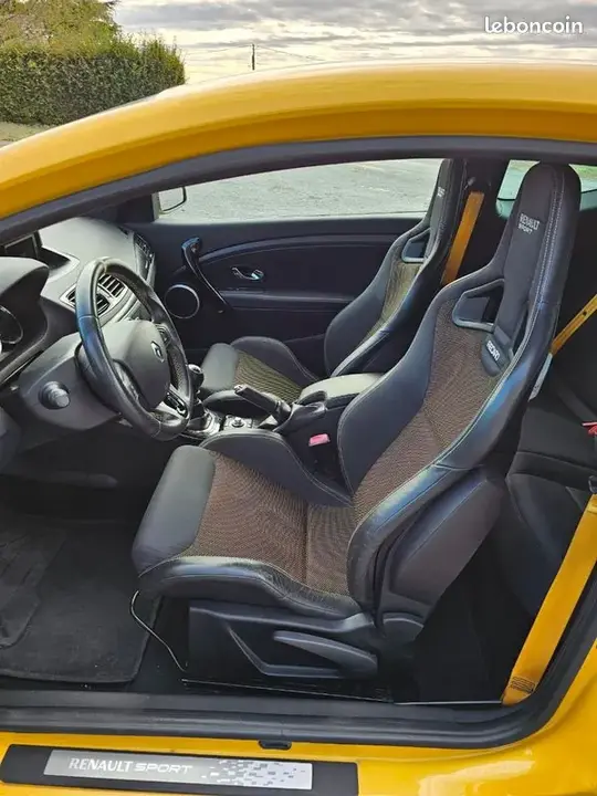 Renault Megane 2013 photo 3