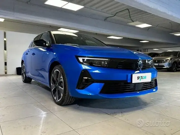 Opel Astra 2024 photo 5