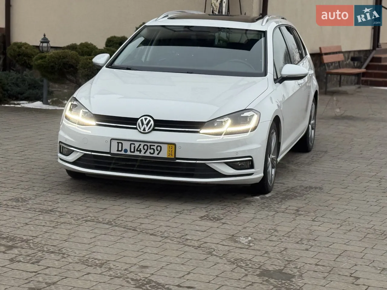 Volkswagen Golf 2017 photo 2