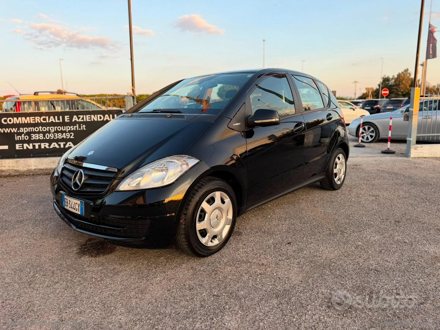 Mercedes-Benz A160 2010 photo 2