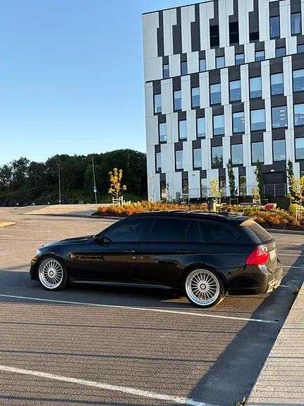 BMW 325D