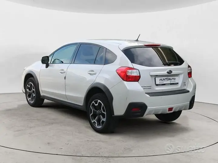 Subaru Xv 2013 photo 4