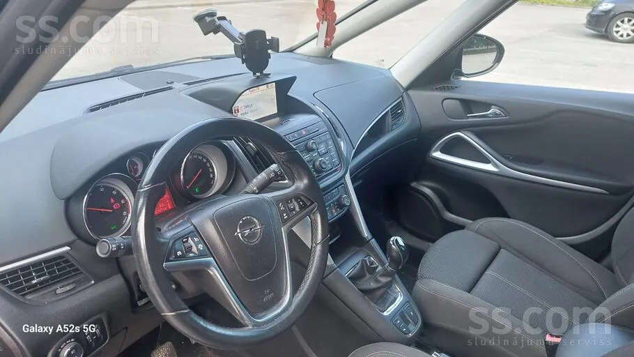 Opel Zafira 2013 photo 5