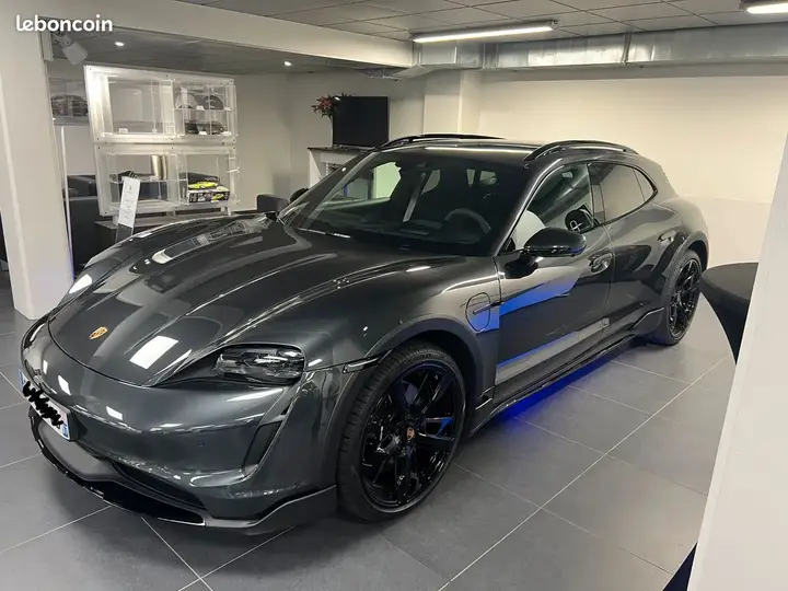 Porsche Taycan