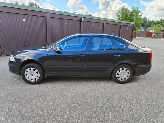 Skoda Octavia 2008 photo 4