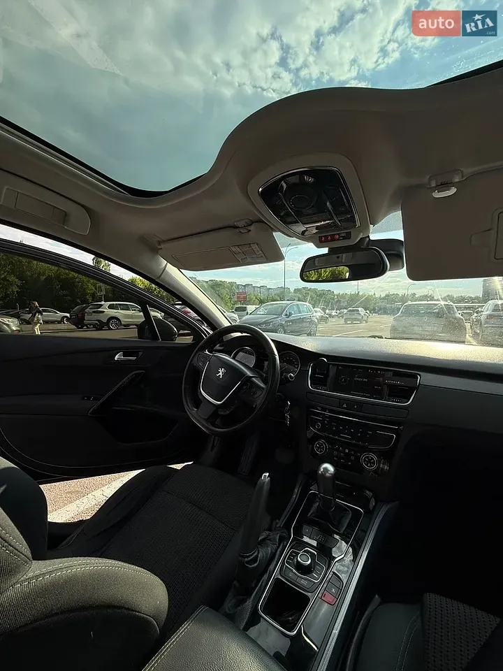 Peugeot 508 2012 photo 2