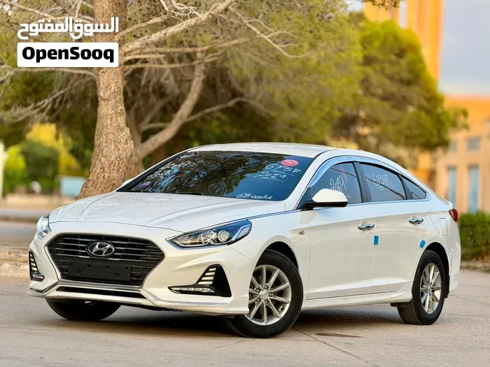 Hyundai Sonata 2018 photo 2