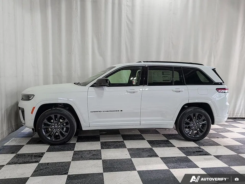 Jeep Grand Cherokee 2026 photo 4