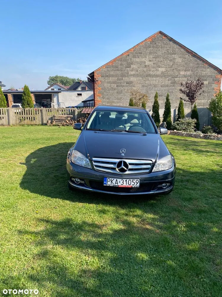 Mercedes-Benz C-Class 2008 photo 2