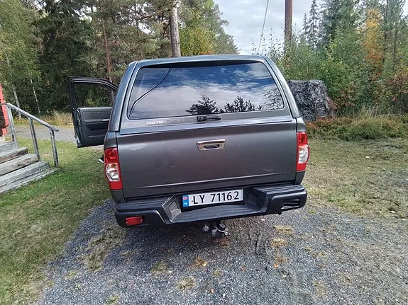 Isuzu D-Max 2011 photo 5