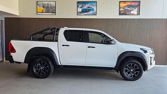 Toyota Hilux 2024 photo 3