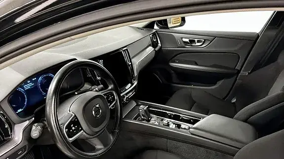Volvo V60 2021 photo 5