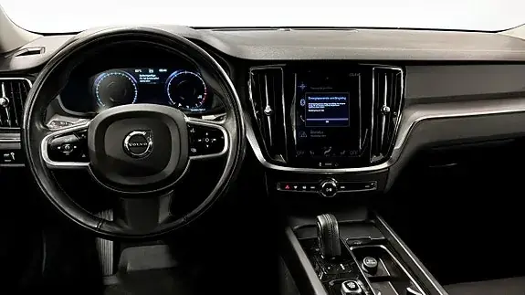 Volvo V60 2021 photo 4