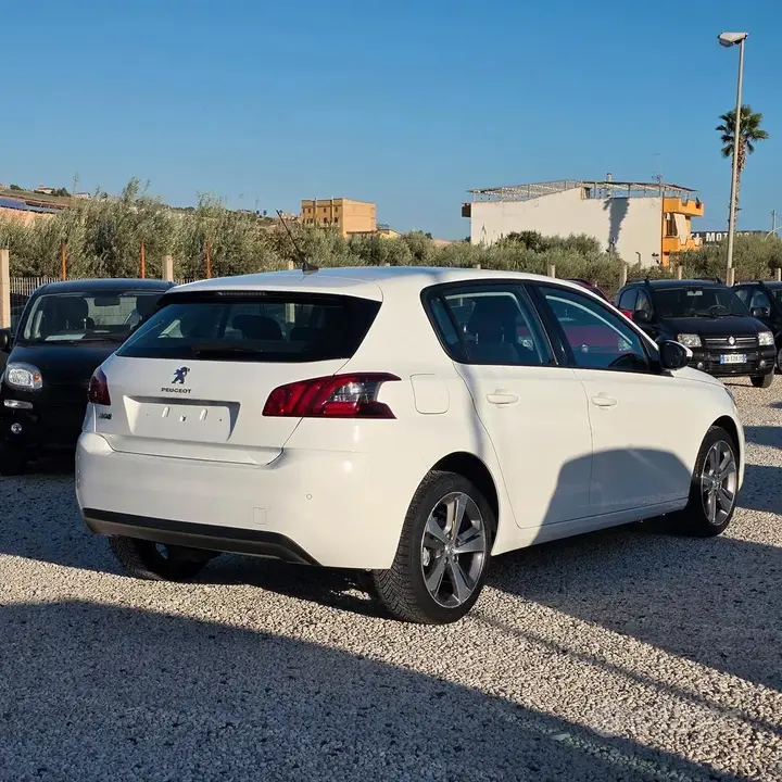 Peugeot 308 2026 photo 5