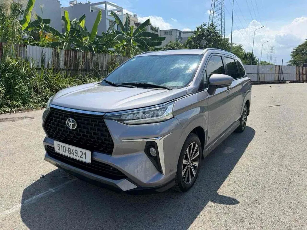Toyota Veloz Cross 2024 photo 2