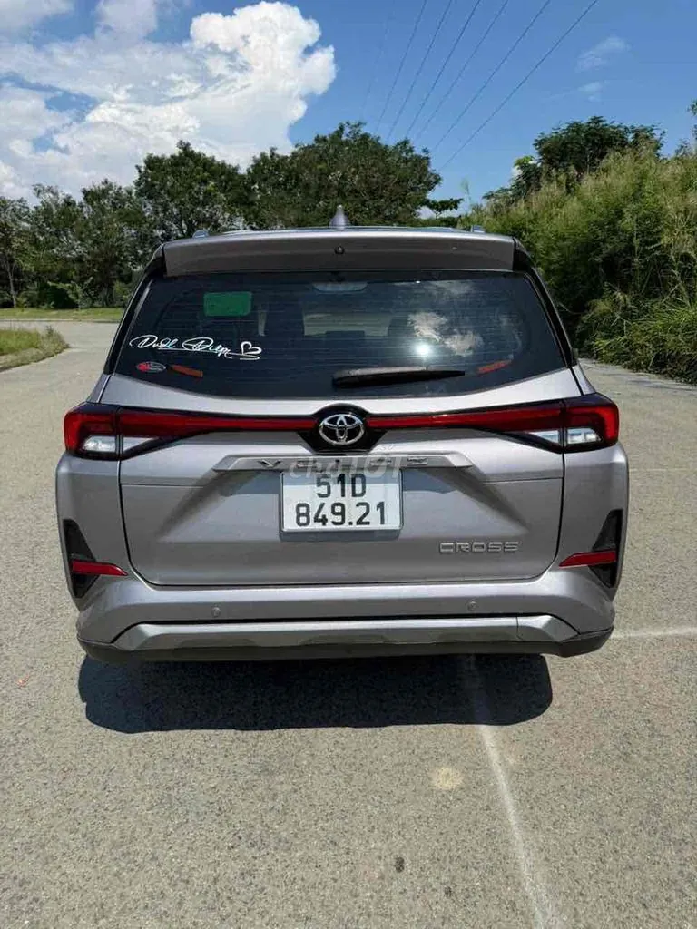 Toyota Veloz Cross 2024 photo 3