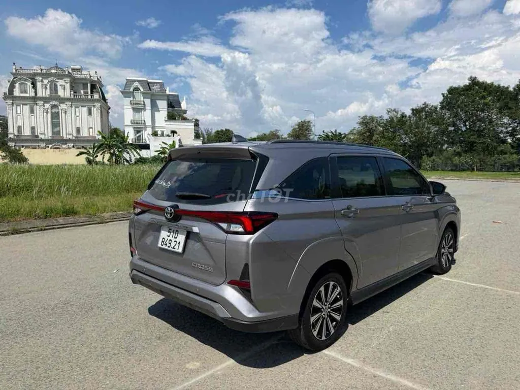 Toyota Veloz Cross 2024 photo 5