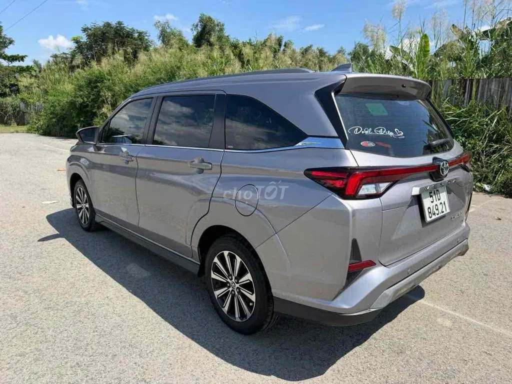 Toyota Veloz Cross 2024 photo 4