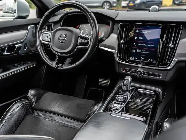 Volvo V90 2018 photo 3