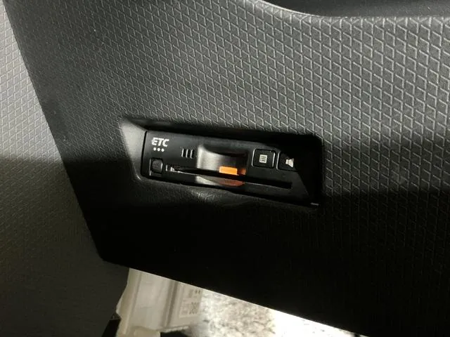 Daihatsu Tanto 2021 photo 5