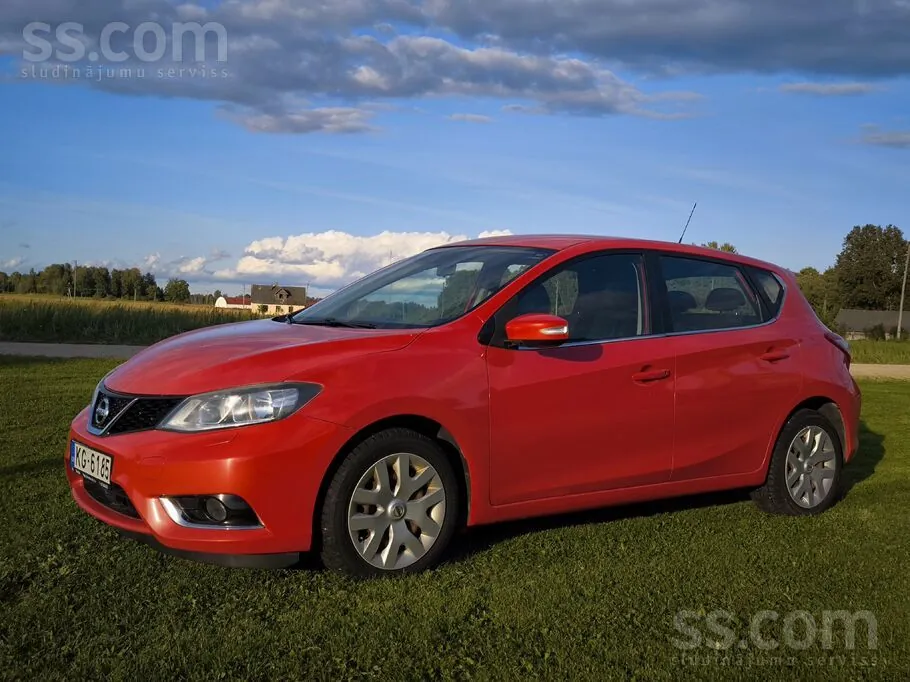 Nissan Pulsar 2016 photo 2