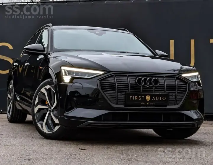 Audi E-Tron