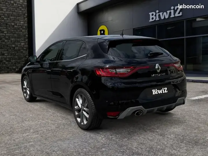 Renault Megane 2018 photo 3