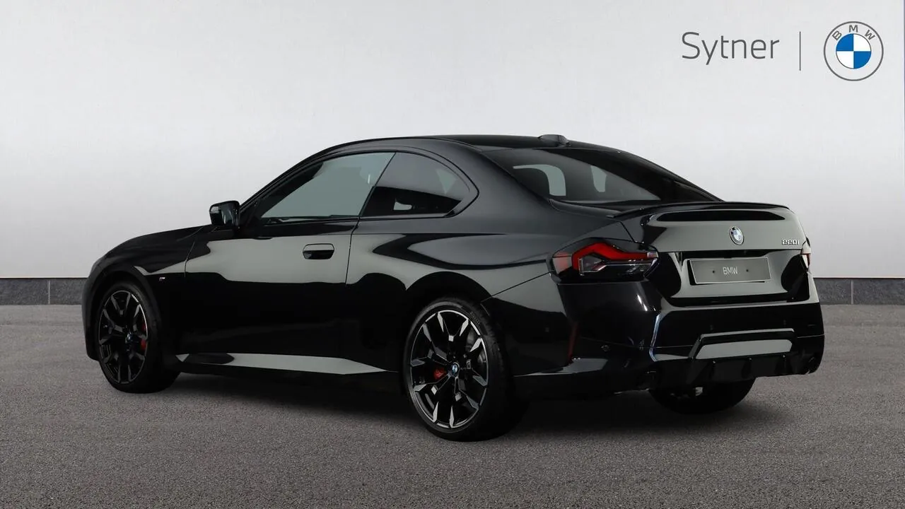 BMW 2 Series 2026 photo 2