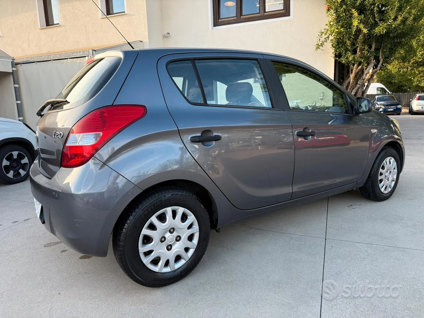 Hyundai I20 2012 photo 4