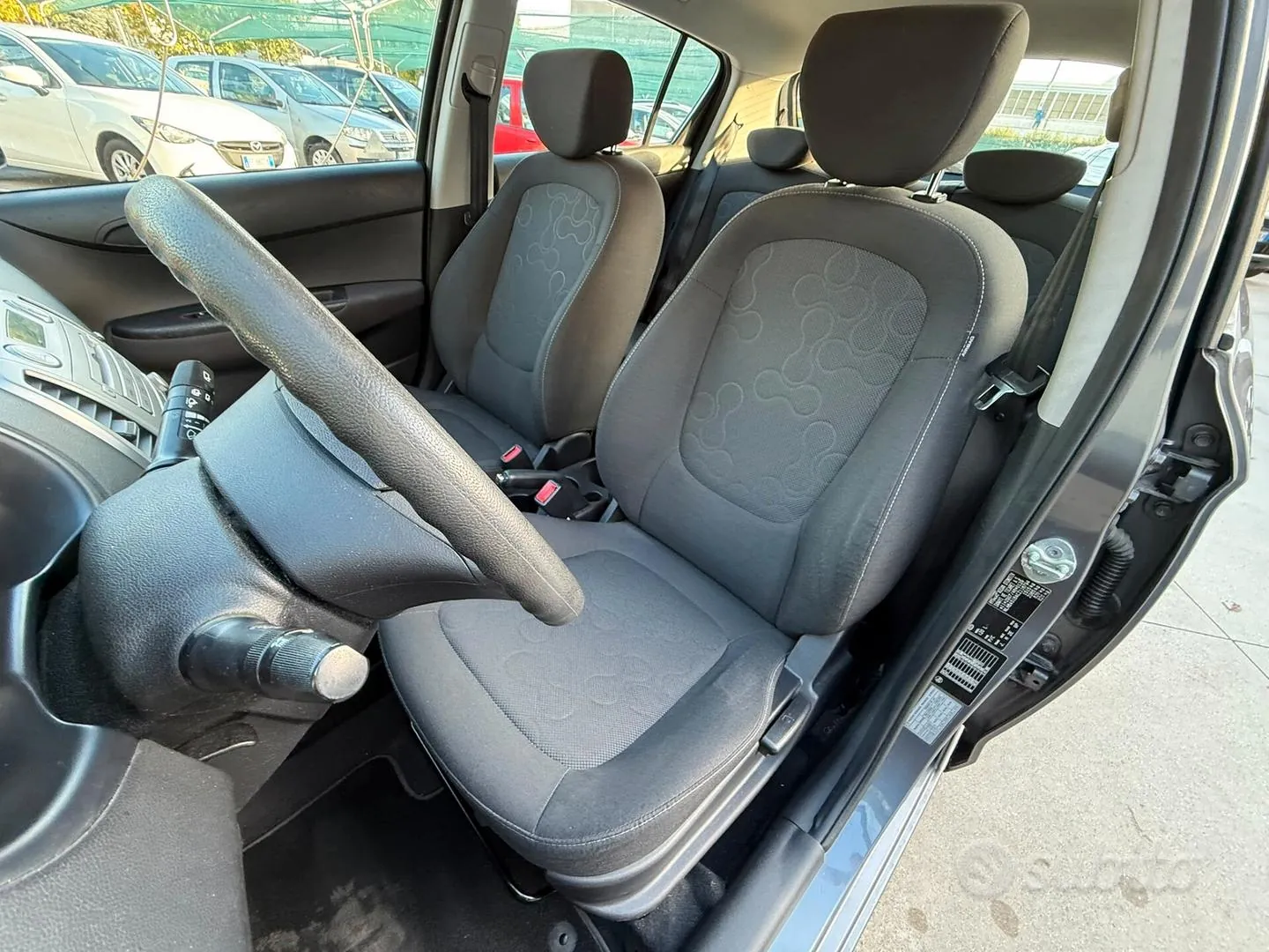 Hyundai I20 2012 photo 3