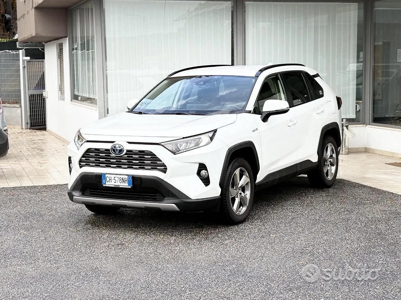 Toyota Rav4 2021 photo 3