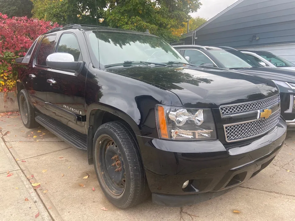 Chevrolet Avalanche 2007 photo 2