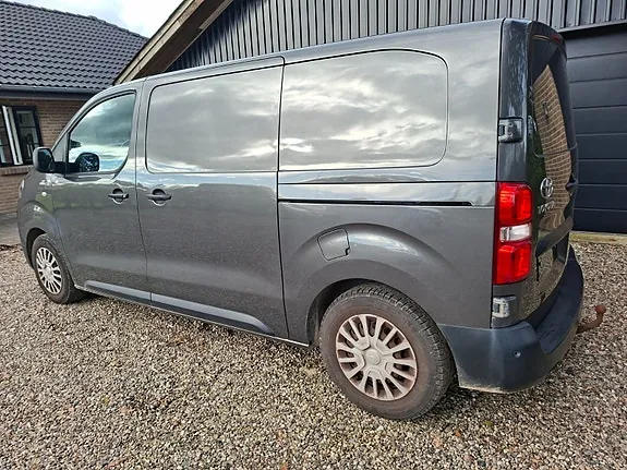 Toyota Proace 2020 photo 2