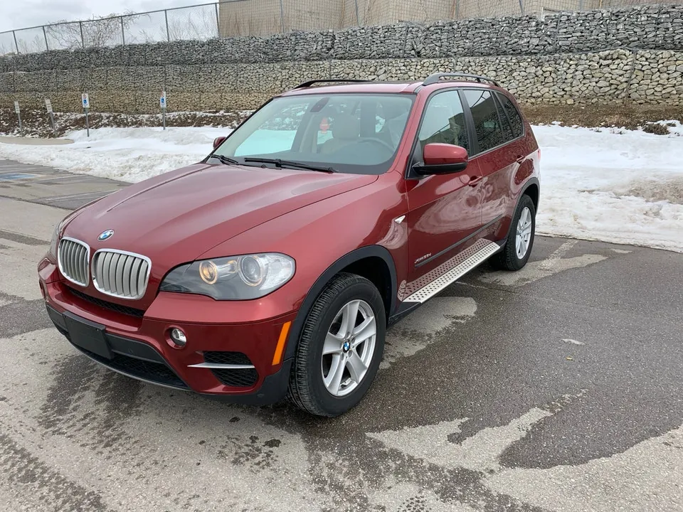 BMW X5 2011 photo 2