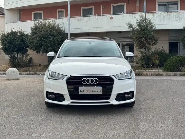 Audi A1 2016 photo 2