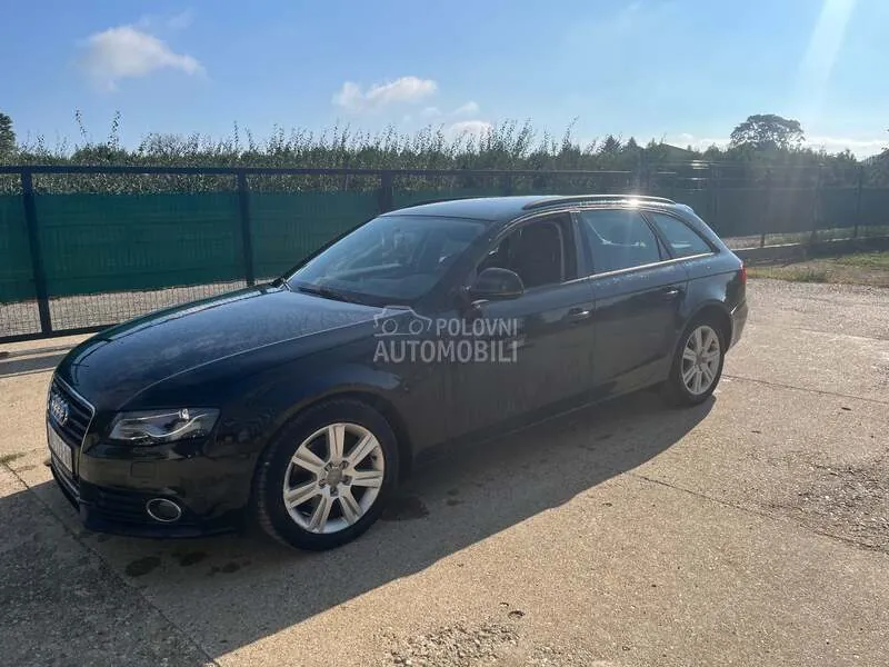 Audi A4 2009 photo 2