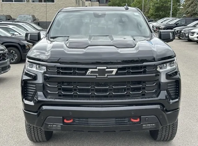 Chevrolet Silverado 1500 2026 photo 2