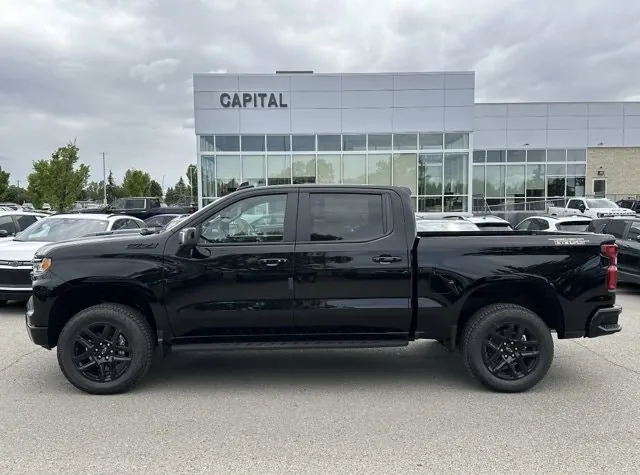 Chevrolet Silverado 1500 2026 photo 3