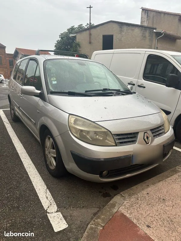 Renault Grand Scenic