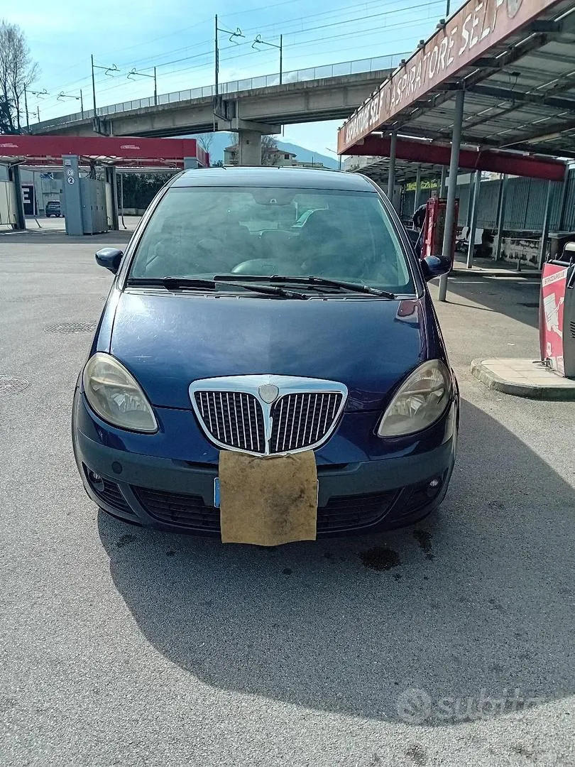 Lancia Musa 2005 photo 5