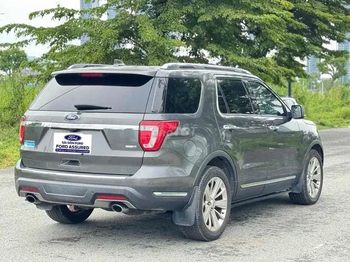 Ford Explorer 2019 photo 4
