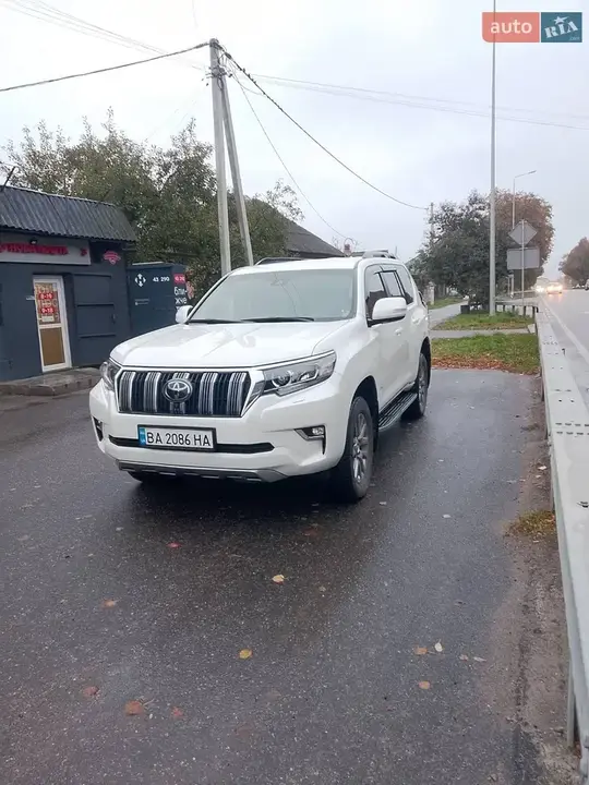 Toyota Land Cruiser Prado